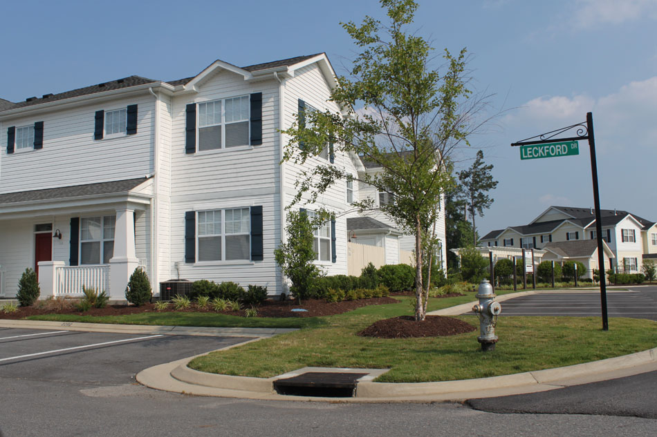 Brighton Park West, Drive & Volvo Pkwy Chesapeake Community