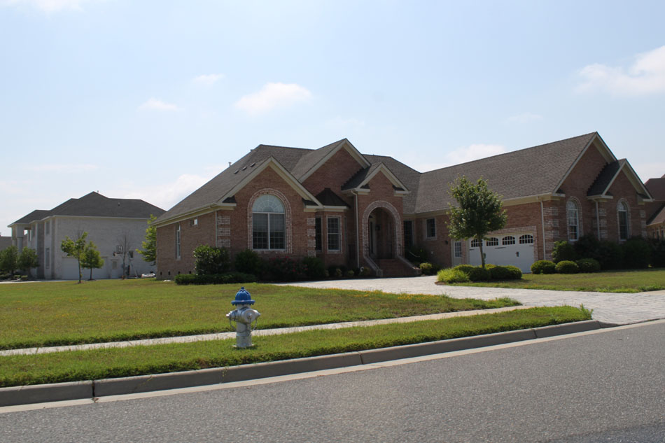 Edinburgh Meadows, Falls Brook Run Chesapeake, VA 23322 Community