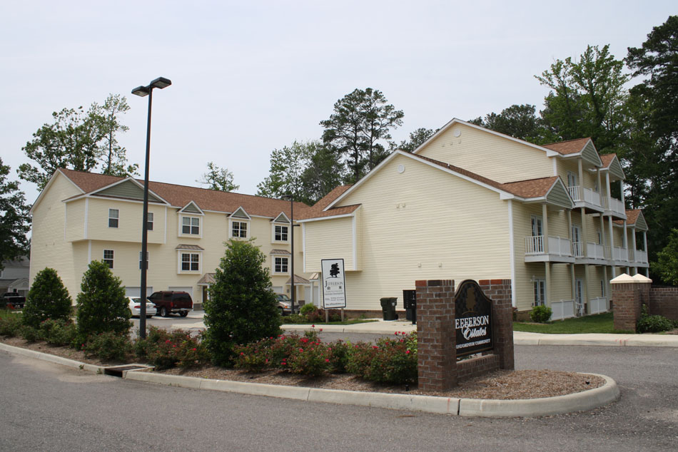 Jefferson Estates, Jefferson Ave Newport News, VA 23608 Community