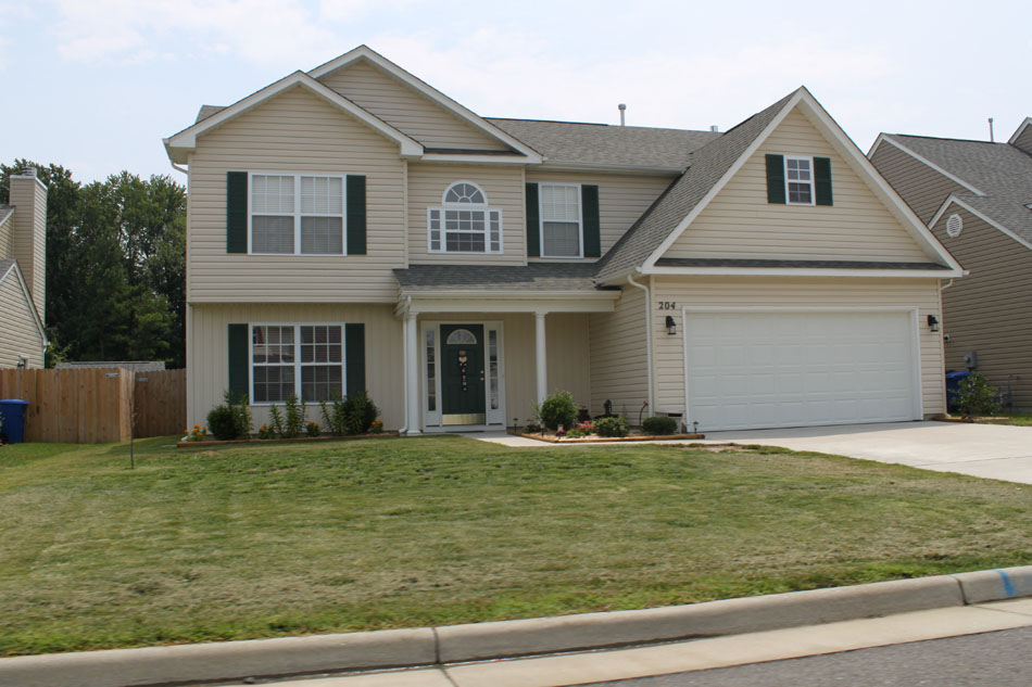 Red Bud Run, Charlotte Dr Newport News, VA 23601 Community