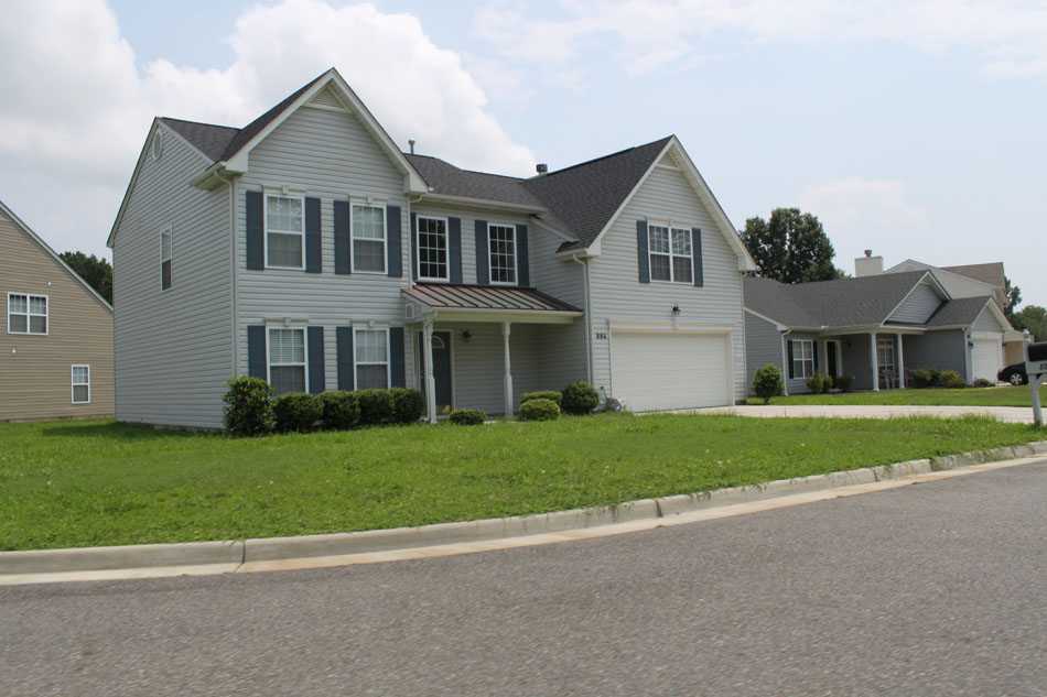 Red Bud Run, Charlotte Dr Newport News, VA 23601 Community