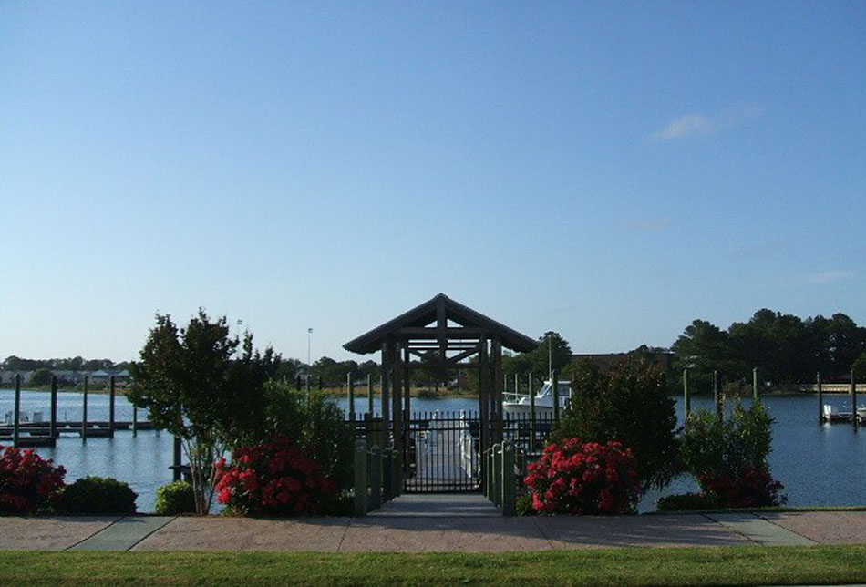 Pointe East at Harbor Walk, La Mesa Ave & N View Blvd Norfolk Community