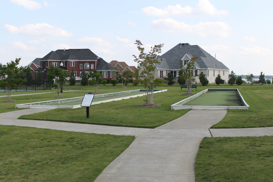 Governor's Pointe, Governor's Pointe Drive & Bridge Rd Suffolk Community