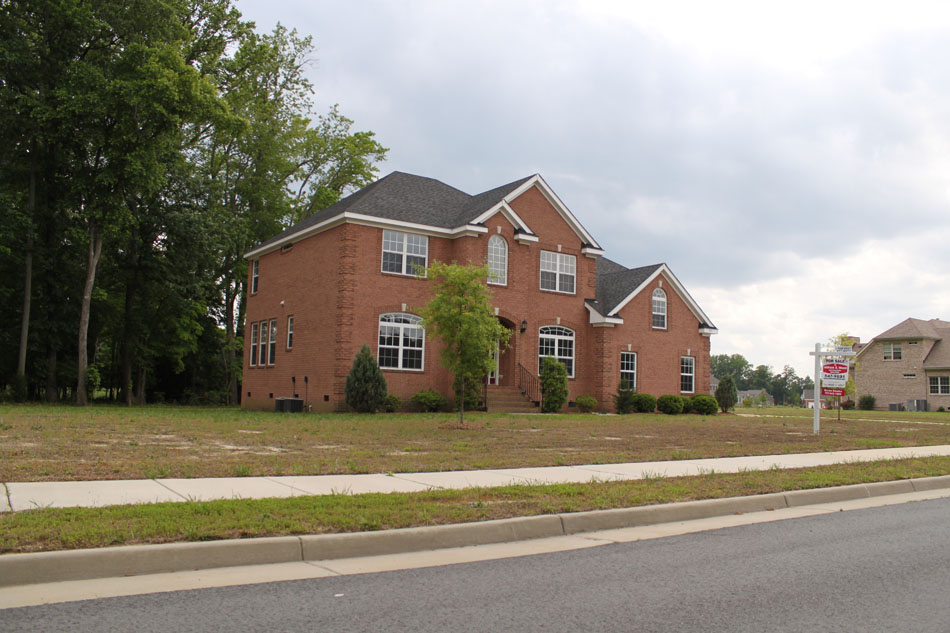 Quaker Neck, Bob White Lane & Green Spring Drive Suffolk Community