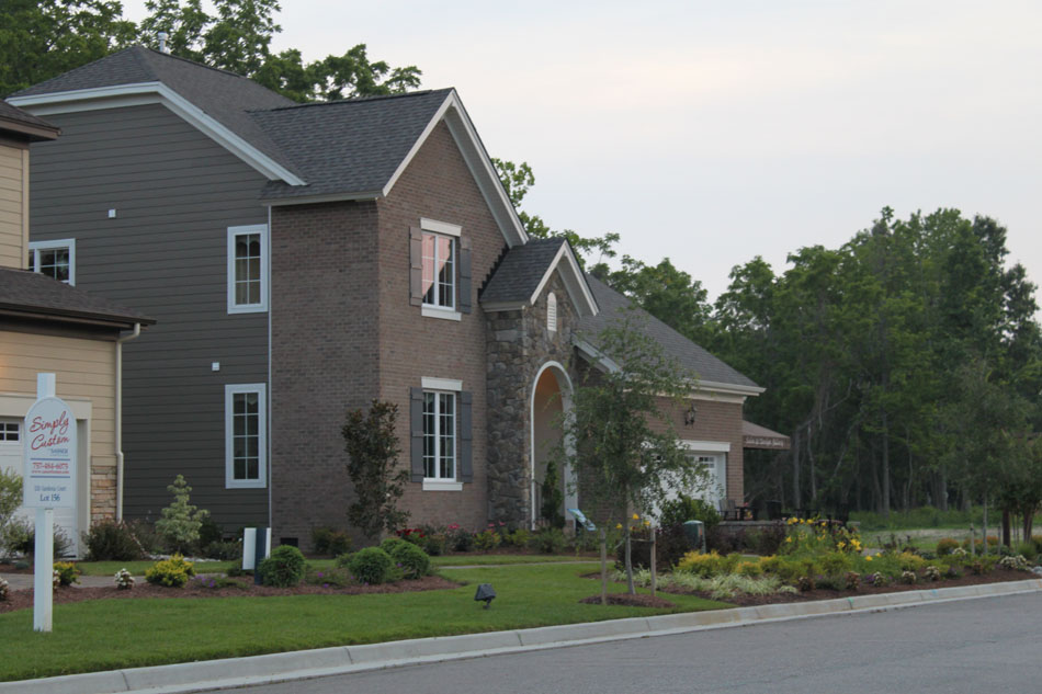 The Waterfront at Parkside, Parkside Circle & Creek Park Rd Suffolk Community