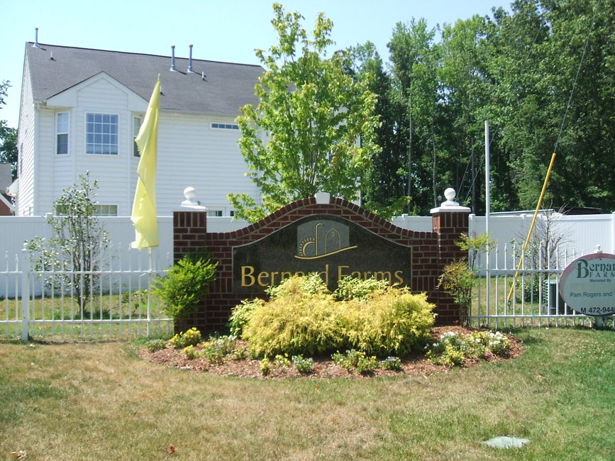 Bernard Farms, Holland Rd Virginia Beach, VA 23453 Community