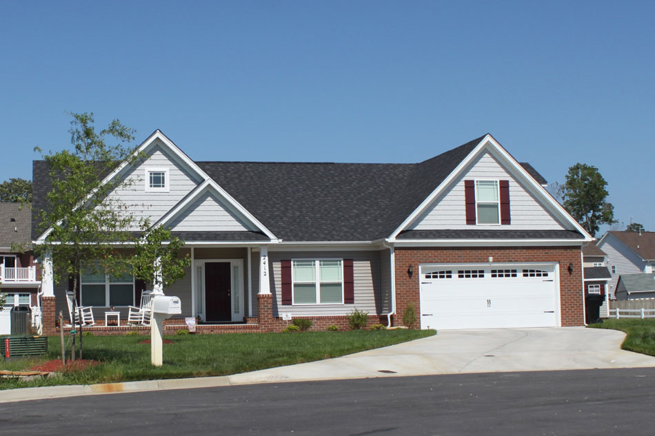 Hillcrest Landing, Orchard Hill Lane Virginia Beach, VA 23456 Community