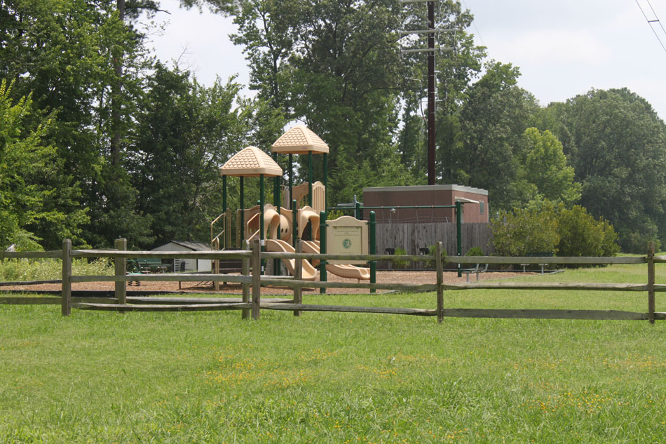 Running Man, Chaptico Run Yorktown, VA 23693 Community